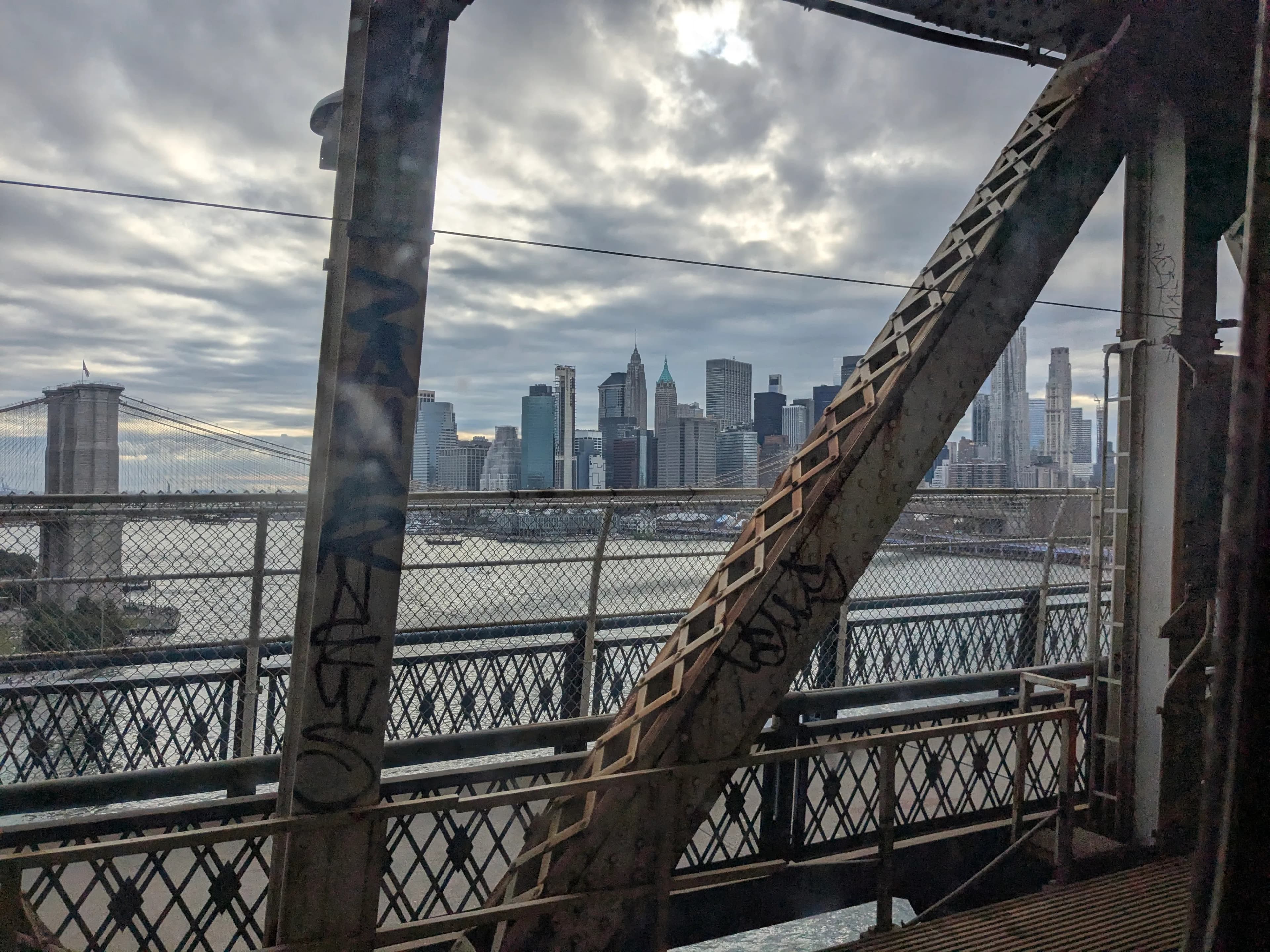 PXL_20250719_220806617